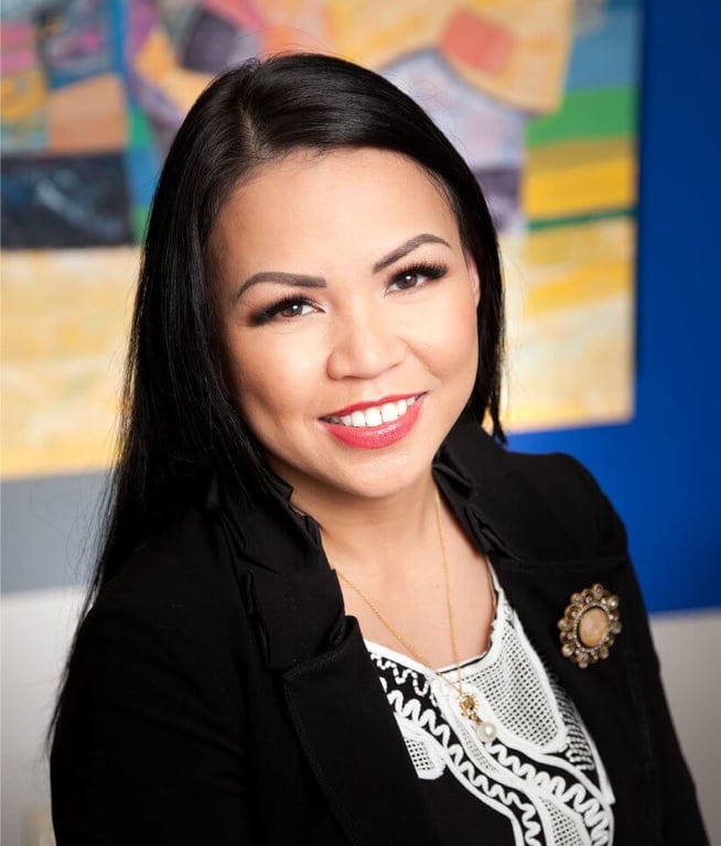 Female Trusts and Estates Attorney in Canada - Rachelle L. Punzalan