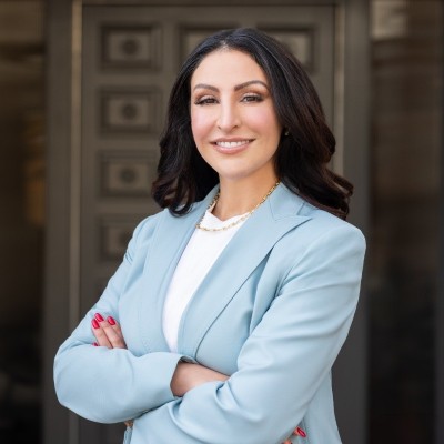 Female Lawyer Near Me - Soulmaz Taghavi